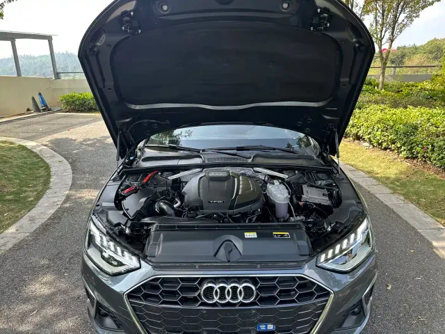 Audi A4L — Фото автомобиля 26