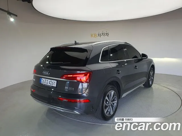 Audi Q5 — Фото автомобиля 2