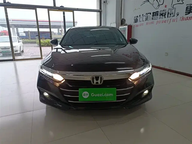 Honda Accord — Фото автомобиля 2