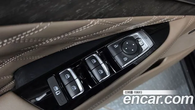 Kia K8 3.5 Бензин 4WD — Фото автомобиля 26