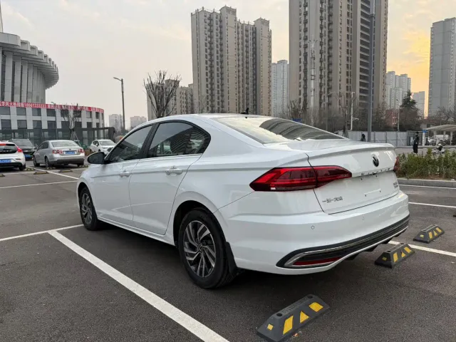Volkswagen Bora 2025 200TSI DSG Joy Ride PRO Edition — Фото автомобиля 7
