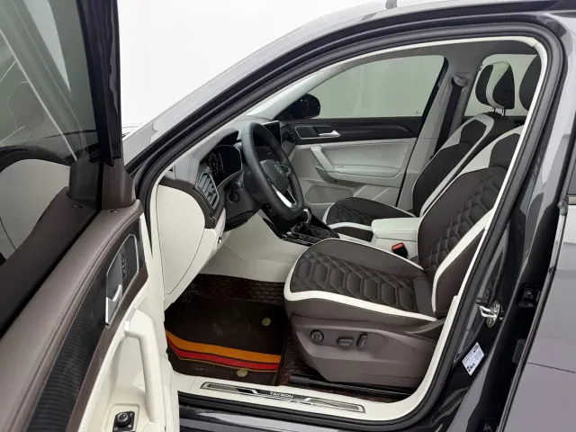 Volkswagen Tayron — Фото автомобиля 23