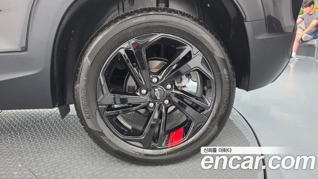 ChevroletGMDaewoo Trailblazer Trailblazer 1.3 турбо 4WD — Фото автомобиля 18