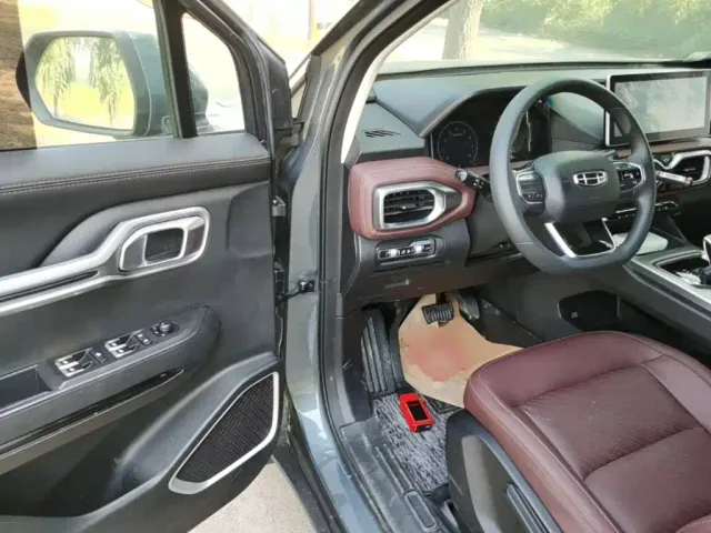 Geely Haoyue — Фото автомобиля 15
