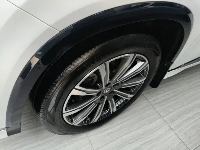 Changan CS75 Plus — Фото автомобиля 22