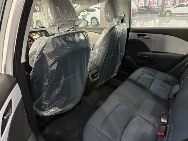 Chevrolet Monza — Фото автомобиля 4