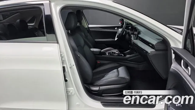 Kia K5 Новый K5 3 поколение 2.0 LPi(Для проката) — Фото автомобиля 26