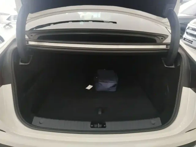 BYD Seal 07 DM-i — Фото автомобиля 18
