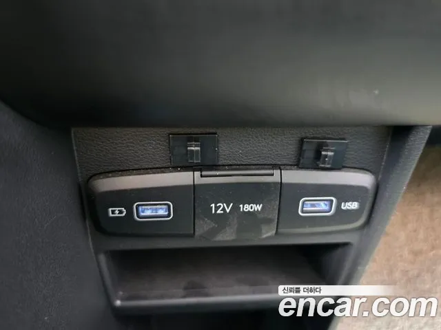 Hyundai Staria — Фото автомобиля 14