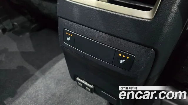 Lexus RX — Фото автомобиля 29