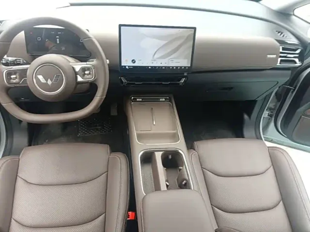 Wuling Starlight 730 — Фото автомобиля 9