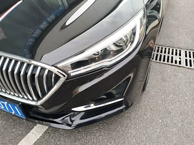 Hongqi H5 — Фото автомобиля 23