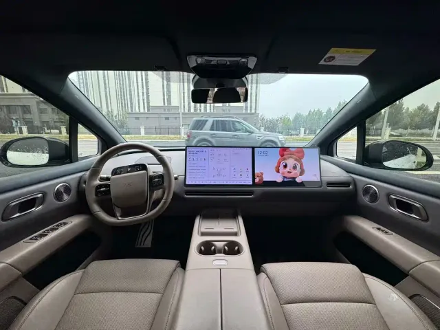 Li Auto i6 — Фото автомобиля 6