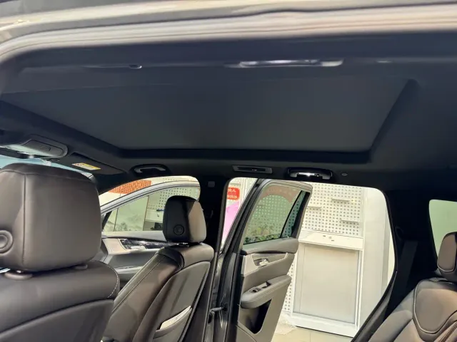 Cadillac XT6 — Фото автомобиля 10