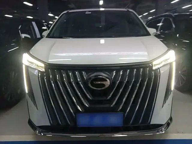 GAC Trumpchi M8 — Фото автомобиля 2