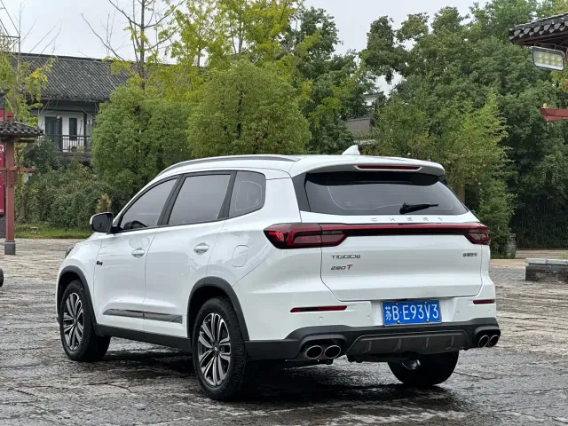 Chery Tiggo 8 — Фото автомобиля 6