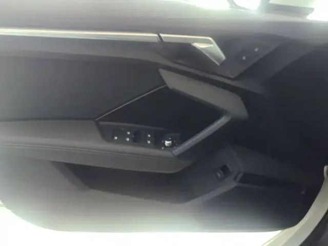 Audi Audi A3 2023 A3L Limousine 35 TFSI Luxury Sport — Фото автомобиля 7