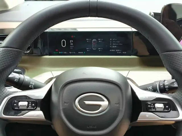 GAC Trumpchi E8 — Фото автомобиля 15