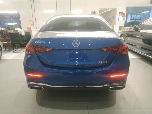 Mercedes-Benz C-Class — Фото автомобиля 21