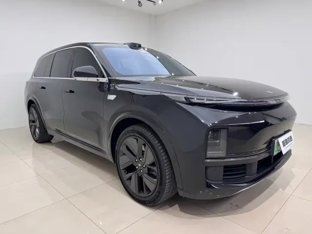 Li Auto L9 — Фото автомобиля 3