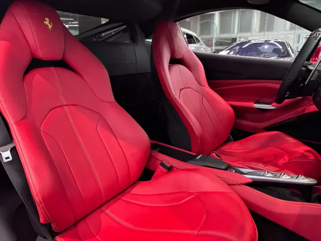 Ferrari F8 — Фото автомобиля 7