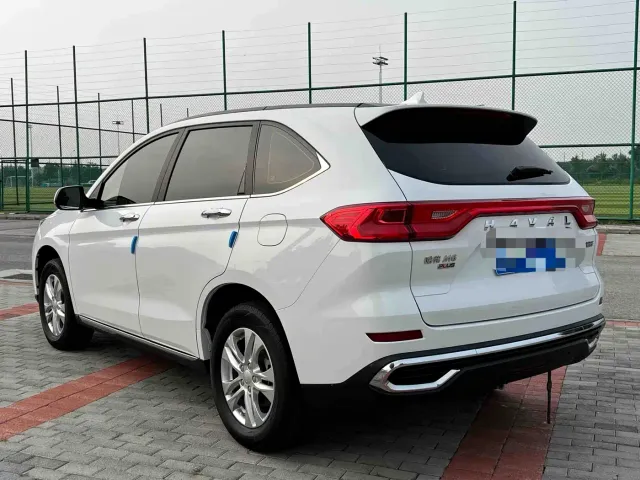 Haval M6 — Фото автомобиля 4
