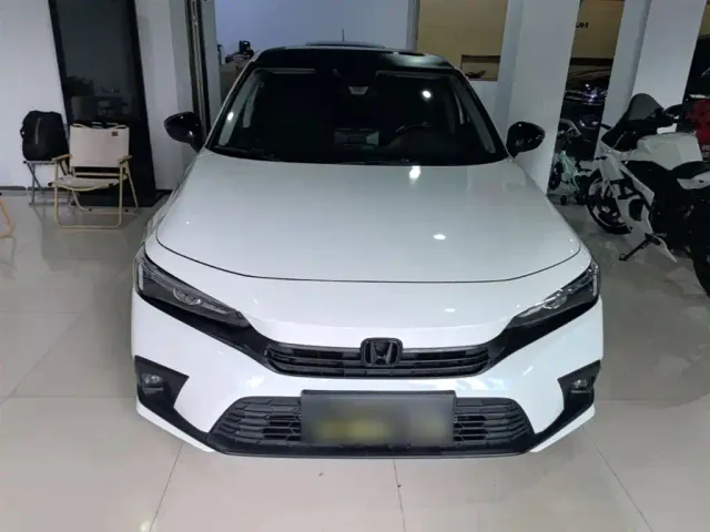 Honda Civic — Фото автомобиля 2