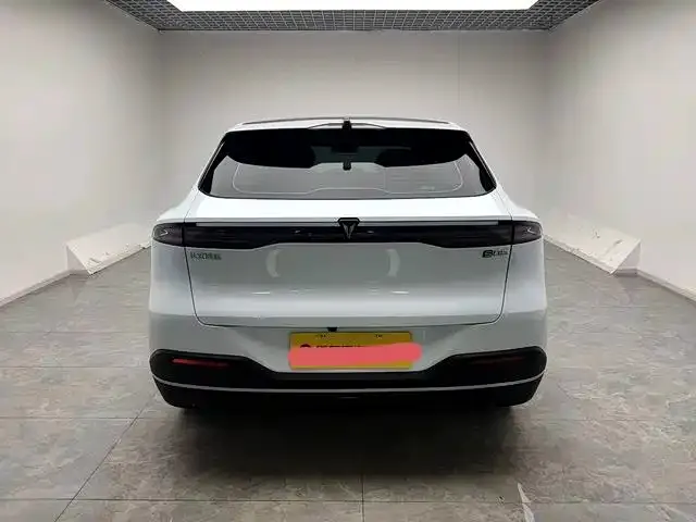 Deepal S05 — Фото автомобиля 7