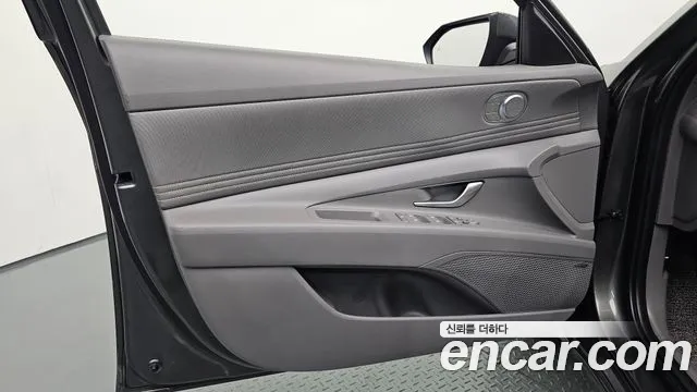Hyundai AVANTE Новый Avante (CN7) — Фото автомобиля 23