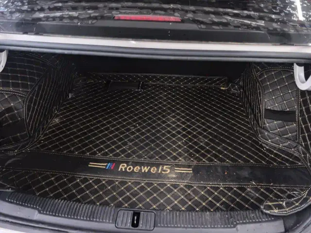 Roewe i5 — Фото автомобиля 4