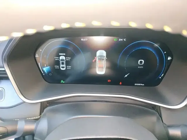 Geely Xingrui — Фото автомобиля 11