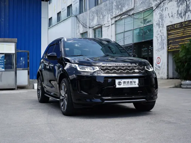 Land Rover Discovery Sport — Фото автомобиля 3