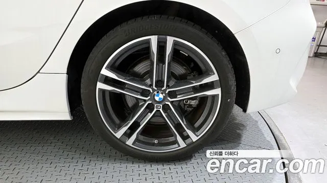 BMW 1-Series — Фото автомобиля 21