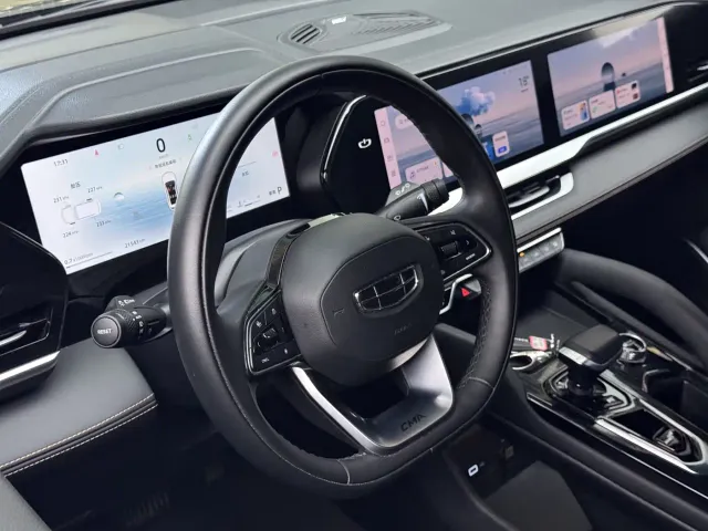 Geely Xingyue L — Фото автомобиля 18