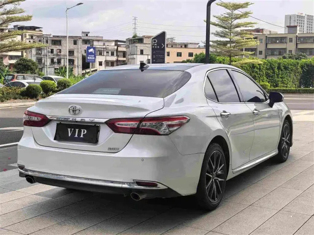 Toyota Camry — Фото автомобиля 9