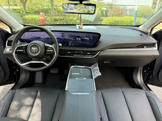 Buick LaCrosse 2023 28T Premium Edition — Фото автомобиля 13