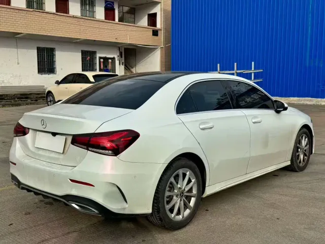Mercedes-Benz A-Class — Фото автомобиля 9