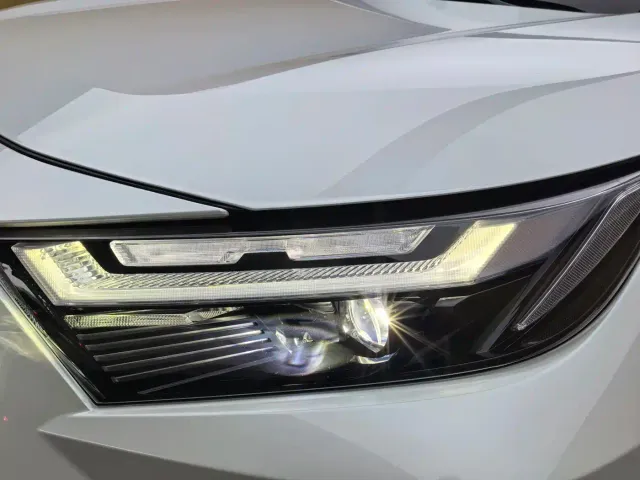 Toyota RAV4 — Фото автомобиля 20