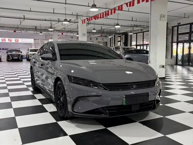 BYD Han — Фото автомобиля 3