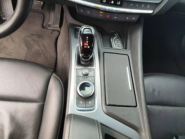 Cadillac CT5 — Фото автомобиля 13
