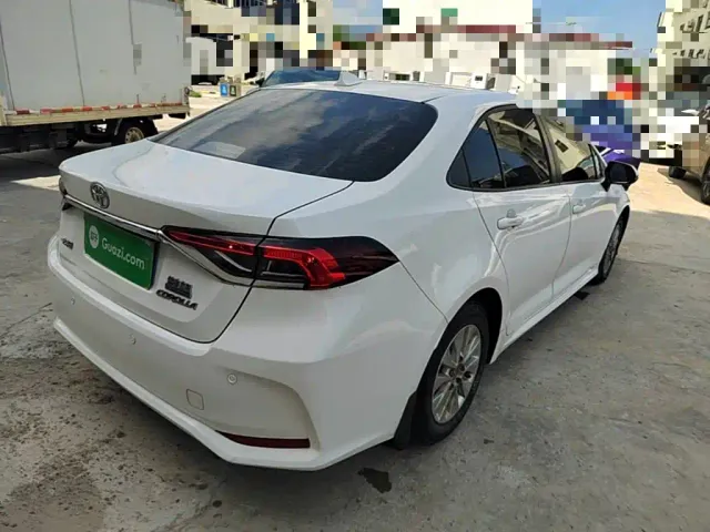 Toyota Corolla — Фото автомобиля 6