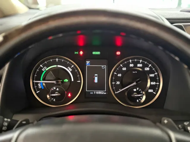Toyota Vellfire — Фото автомобиля 4