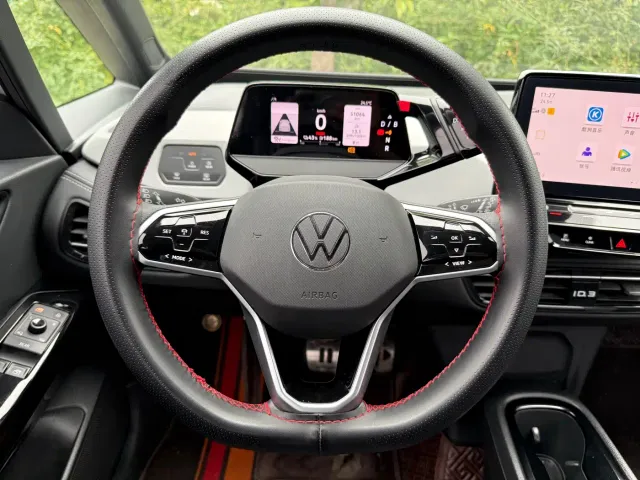 Volkswagen ID.3 — Фото автомобиля 12