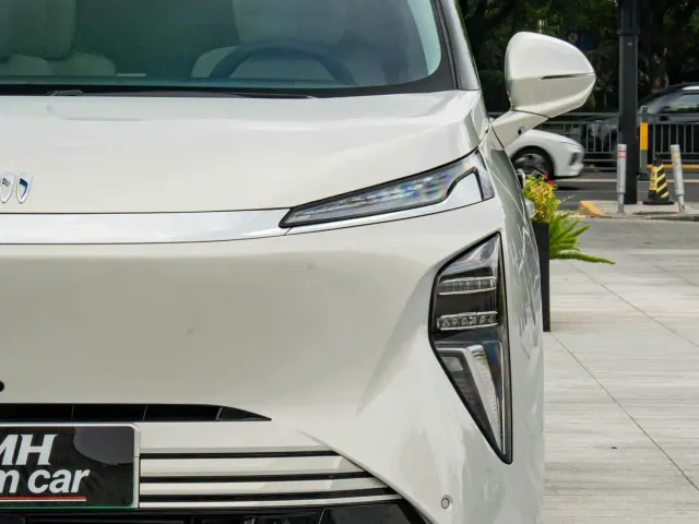 Buick Zhijing Shijia — Фото автомобиля 3