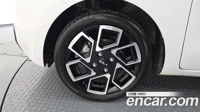 Kia RAY Новый Kia Ray Signature — Фото автомобиля 4