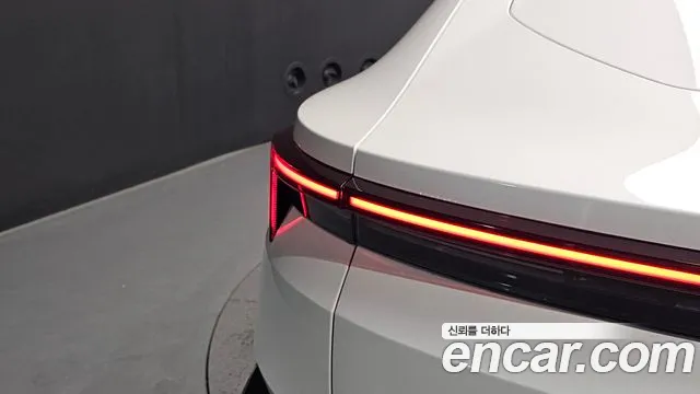 Polestar Polestar 4 — Фото автомобиля 23