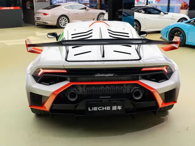 Lamborghini Huracan — Фото автомобиля 15