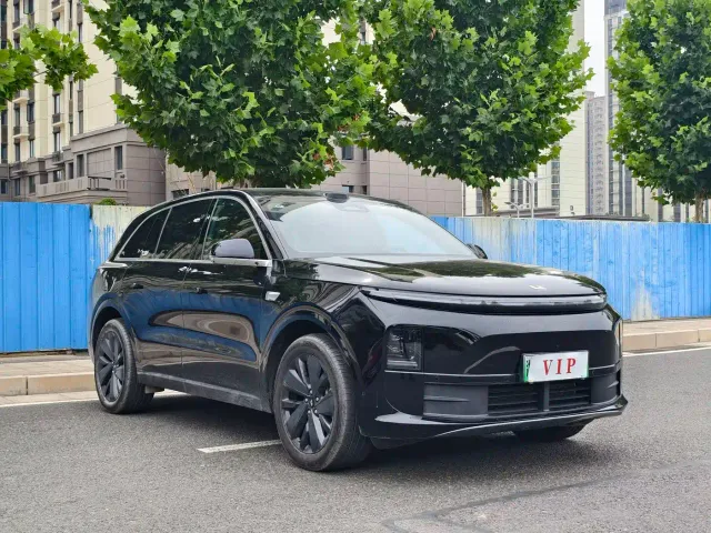 Li Auto L6 — Фото автомобиля 3