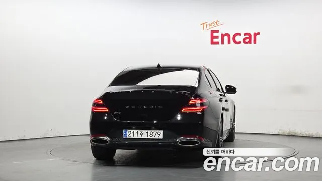 Genesis G70 Новый G70 Бензин 2.5T 2WD — Фото автомобиля 3