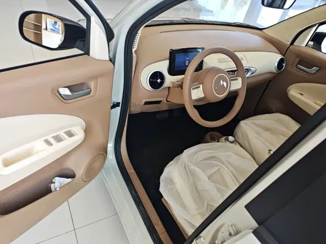 Wuling Hongguang Mini EV — Фото автомобиля 15